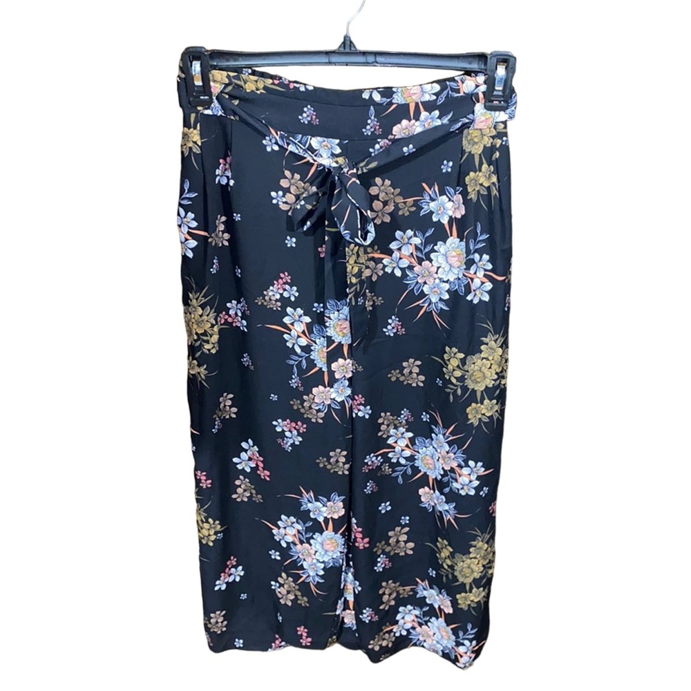Atmosphere Floral Pants size US6